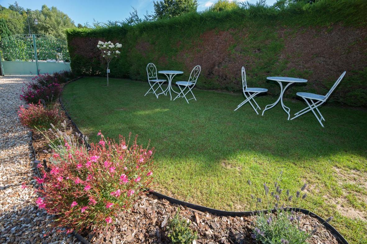 L'Echo Des Bois Bed & Breakfast Lyons-la-Foret Luaran gambar